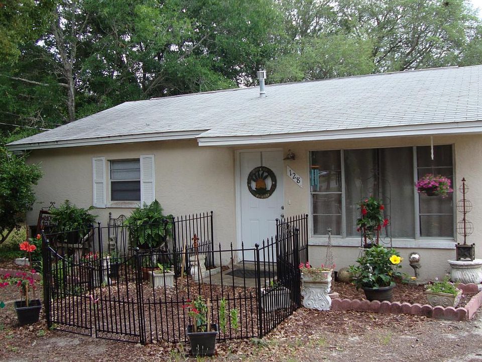 1st image of 128 Watson Dr NW