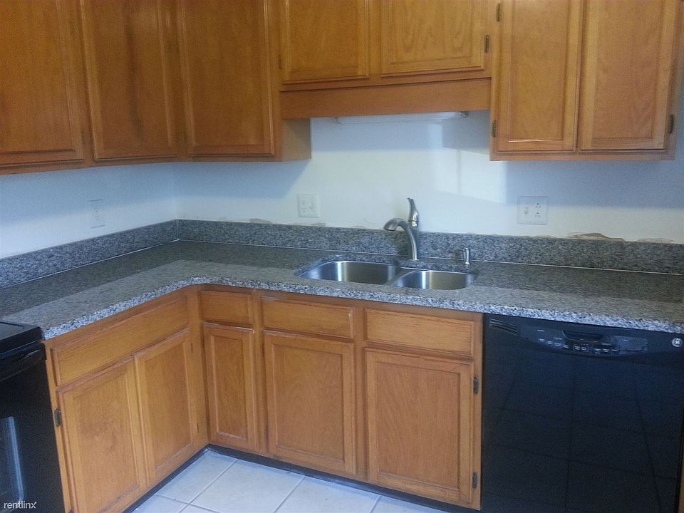 1st image of 5114 Clubside Dr
