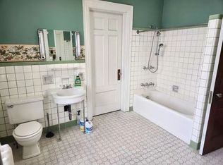 551 West 8th Street, Erie, PA 16502