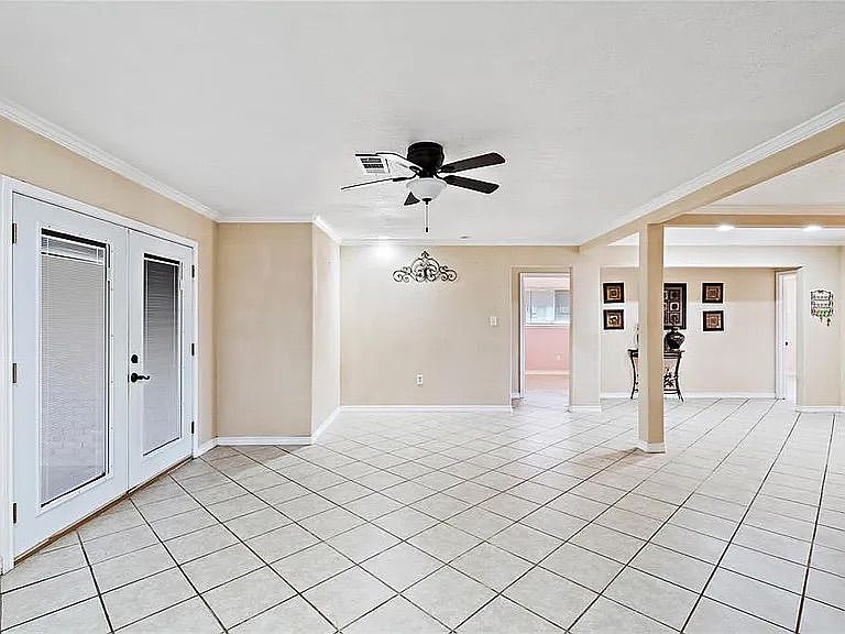 1st image of 2621 Pickerton Dr