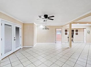 2621 Pickerton Dr, Deer Park, TX 77536