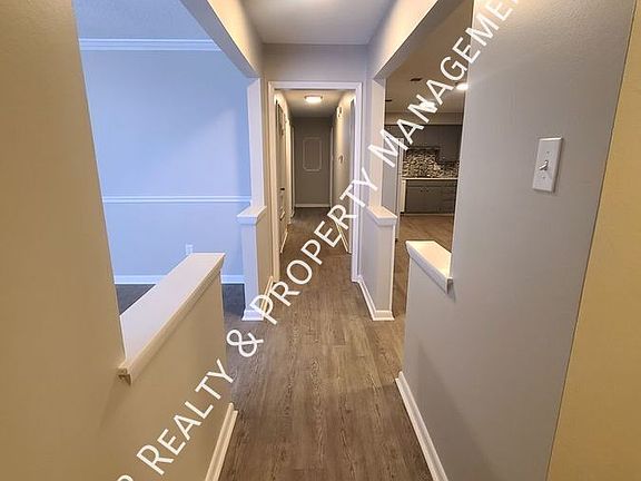 5th image of 5316 Park Village Dr