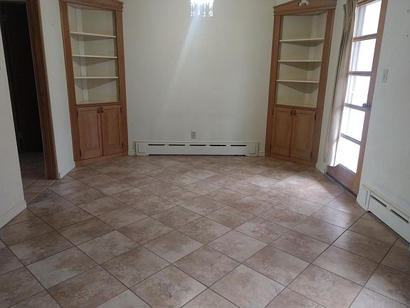 5th image of 503 N Lincoln St