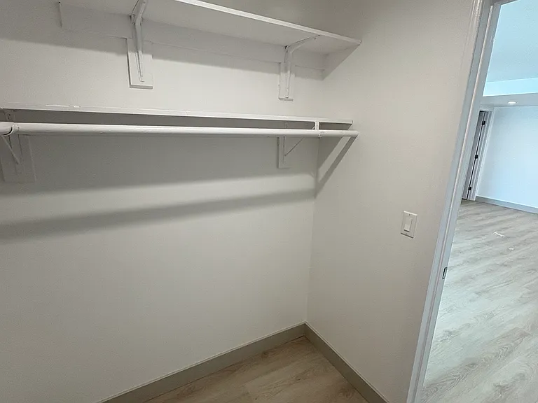 Large walk-In closet