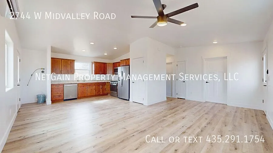 2 Bedroom Home — Photo 4