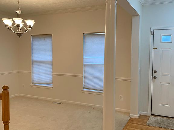 3rd image of 236 Treetop Spur