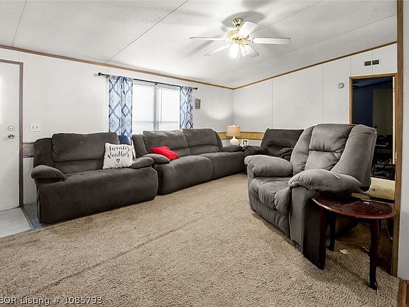 5th image of 21409 9th St