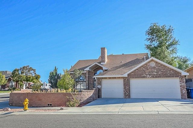 1st image of 4500 Yucca Hills Ct NW