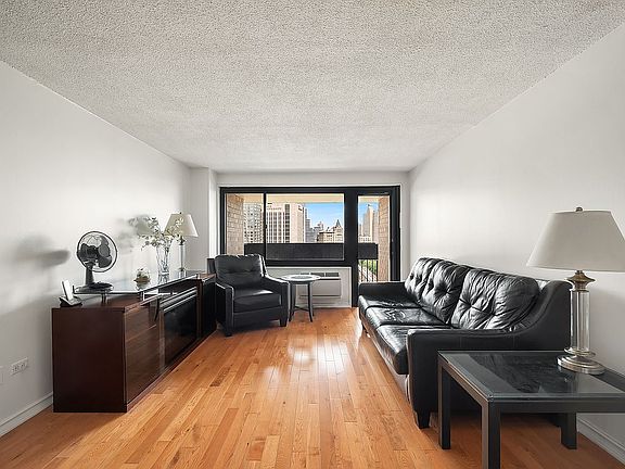 2nd image of 333 Pearl St APT 18J