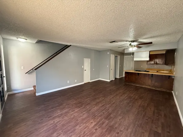 203 West Ash Street, 203 W Ash St #C, Taft, CA 93268