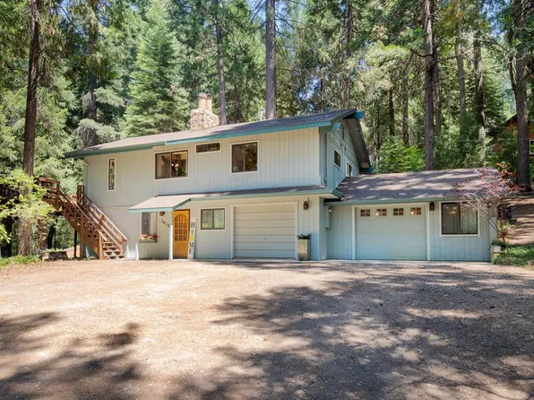 2829 Little John Ct, Pollock Pines, CA 95726