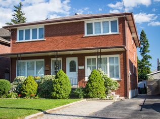 33A Alcan Ave, Toronto, ON M8W 1V4