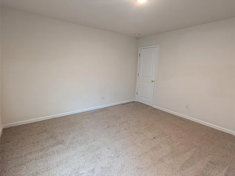 9331 Arbor Creek Dr — Photo 20