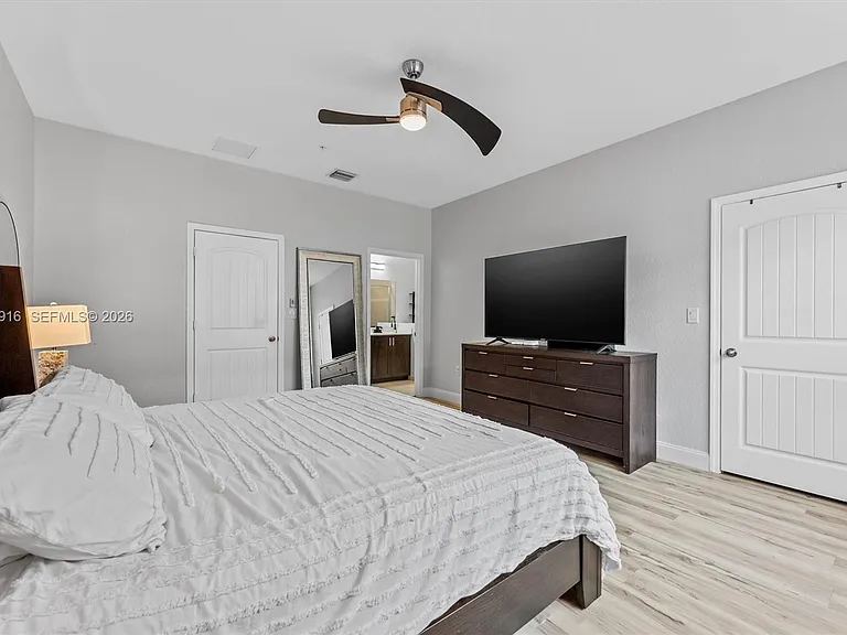712 SW 2nd Way #712 — Photo 16