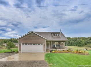 17345 White Creek Ave NE, Sand Lake, MI 49343