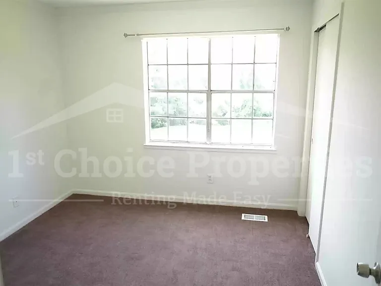5010 Darlene Dr — Photo 10