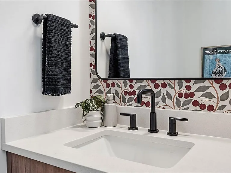 502 Normandy St #2 — Photo 16