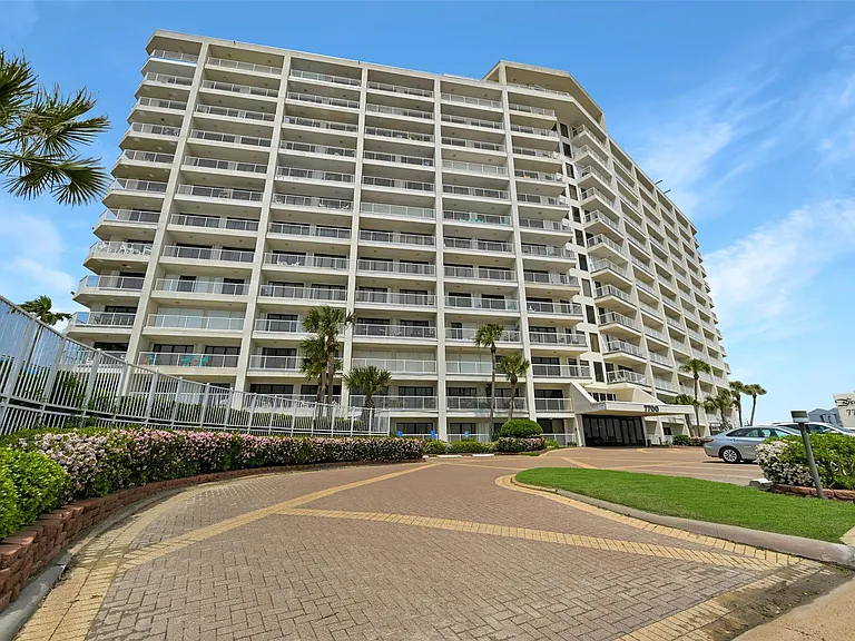 7700 Seawall Blvd #512 — Photo 10