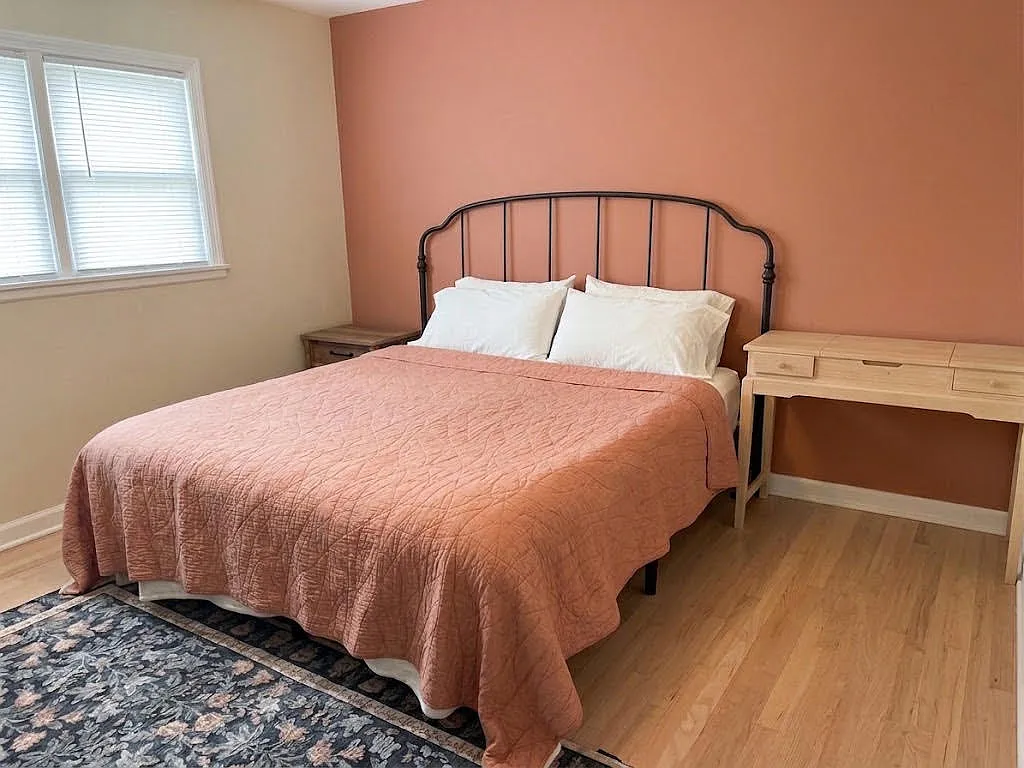 3 bed, 1248 sqft, $2,900 — Photo 4