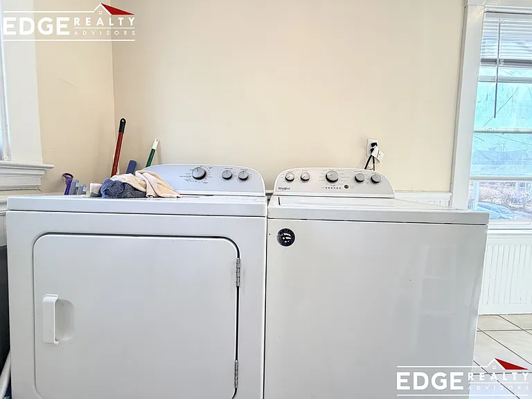 73 Leicester St #2 — Photo 11