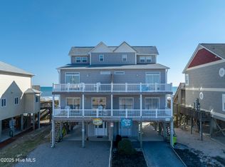 3876 Island Dr, North Topsail Beach, NC 28460