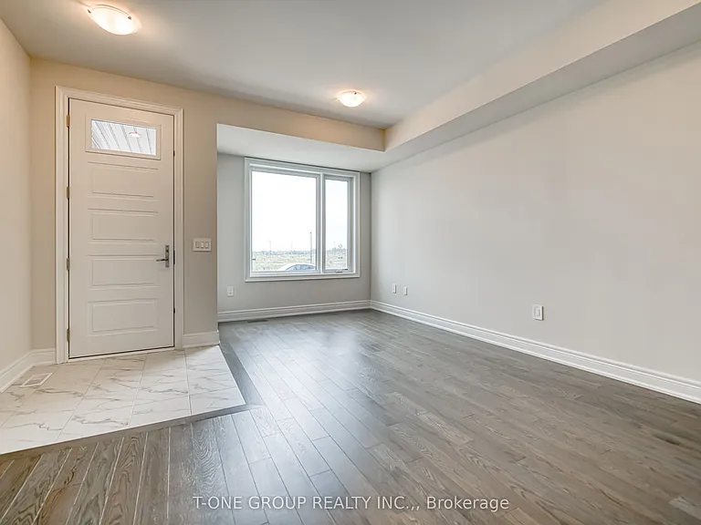 54 Selina Rose St — Photo 8