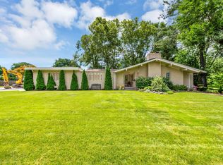 16140 Kingston Ave, Fraser, MI 48026