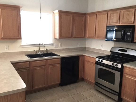 2nd image of 6616 Spencer Dr