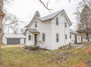 272 S Scott St, Morley, MI 49336