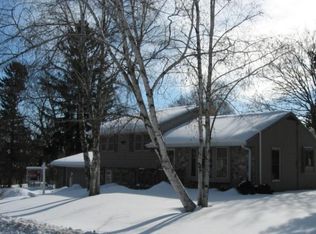 205 Spring St, Thiensville, WI 53092