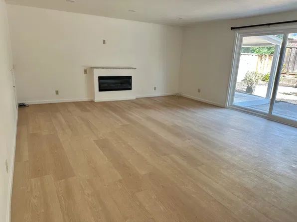 (undisclosed Address), Castro Valley, CA 94546