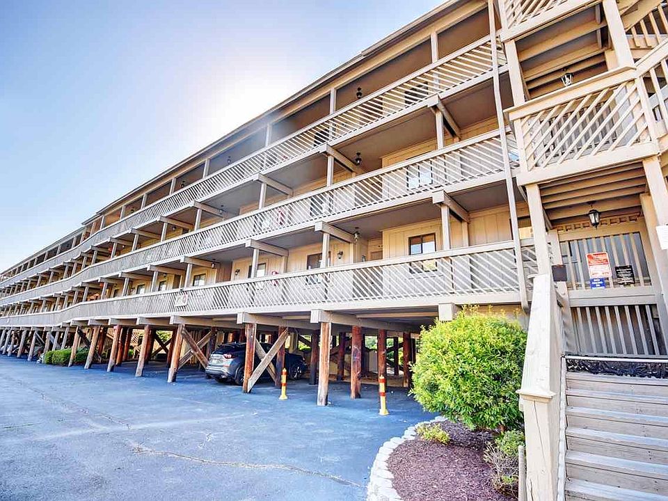 1st image of 206 Maison Dr #Q-202