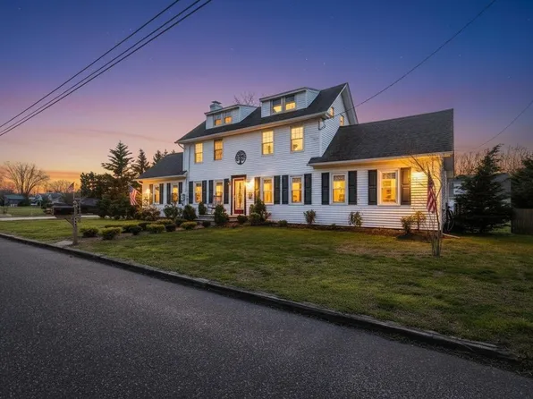 668 Crawford Rd N, Cape May, NJ 08204