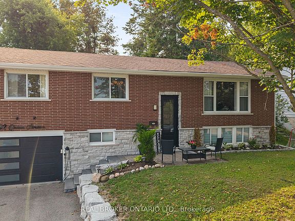 3rd image of 92 Quinn Ave