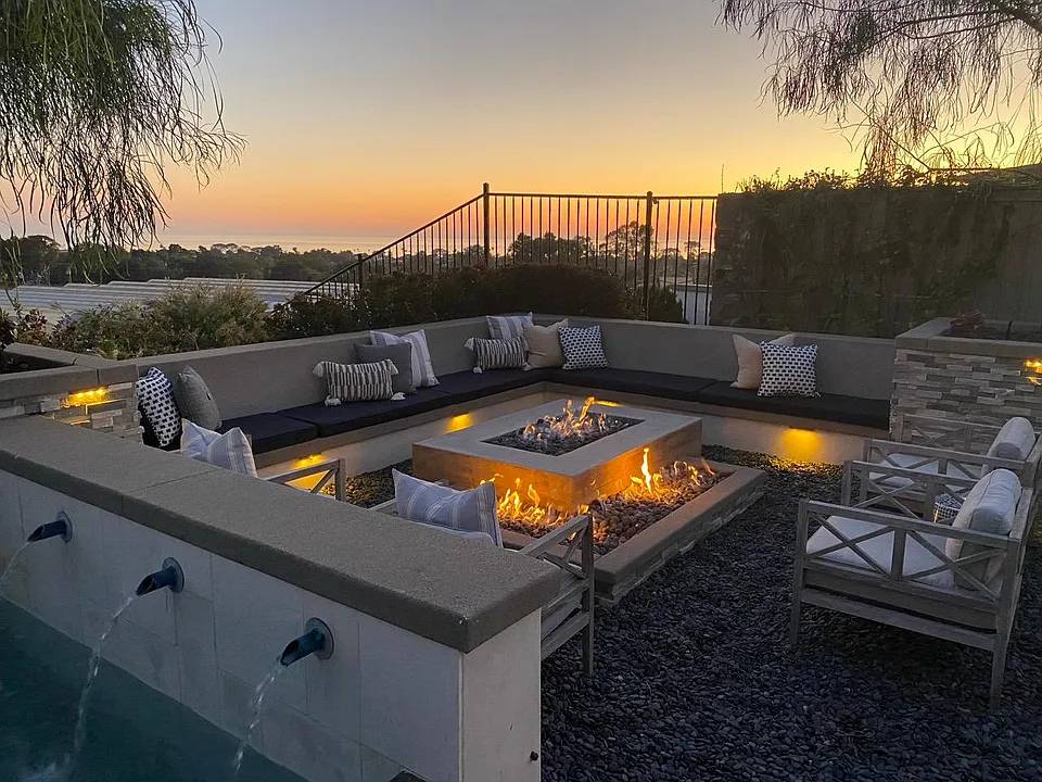 868 Channel Island Dr