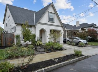 3811 SE 65th Ave, Portland, OR 97206