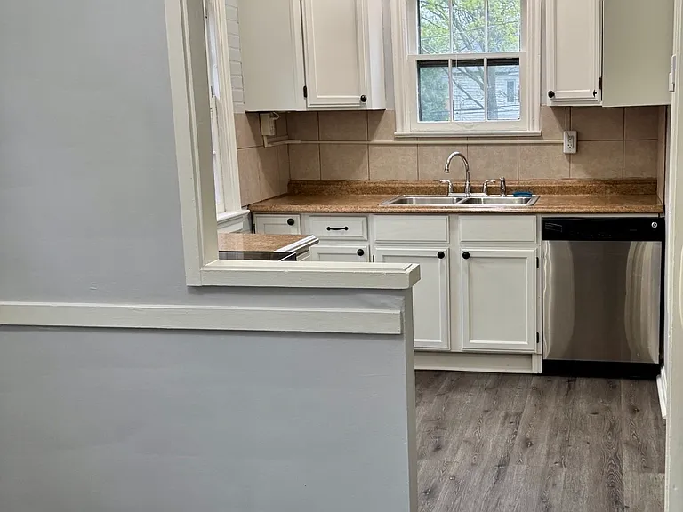 3682 Glencairn Rd #2 — Photo 18