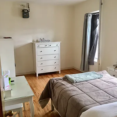 Rented by The MJS Group NY LLC | media 7