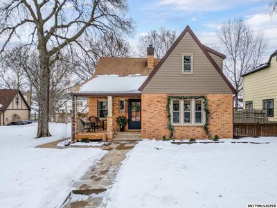215 S Vermont Ave, Mason City, IA, 50401