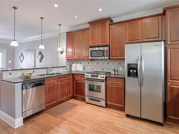 5th image of 3688 Ashford Creek Trl