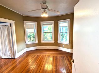 37 Gold Star Rd #37, Cambridge, MA 02140