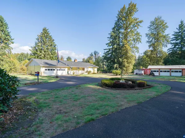 628 N 13th St, Lyons, OR 97358