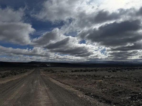 3056 Monte Carlo Dr, Jackpot, NV 89825