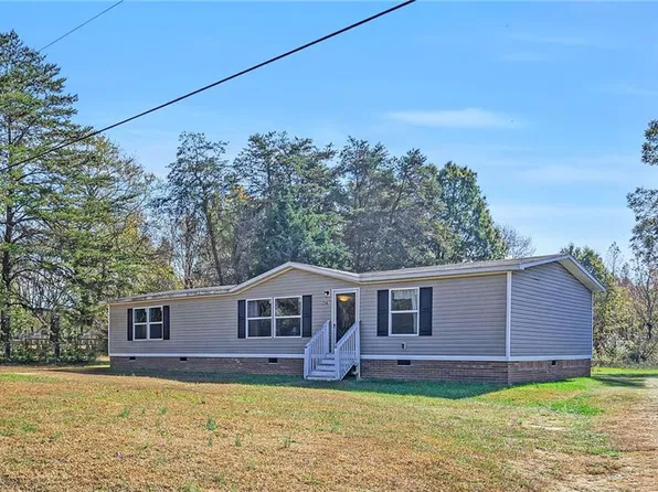 2567 Willie Pace Rd, Burlington, NC 27217