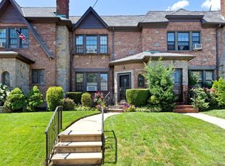 29-32 163rd Street, Flushing, NY 11358