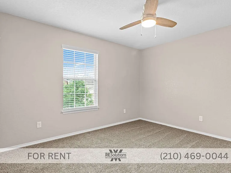 12919 Limestone Way — Photo 7