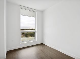 8133 Cook Rd #1012, Richmond, BC