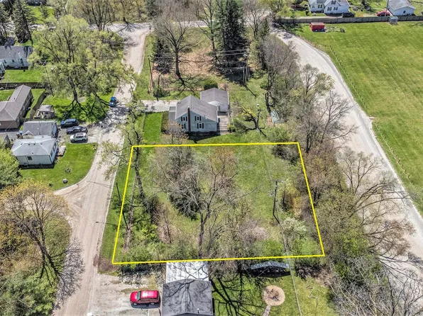 0 Hillcrest Dr, Whitmore Lake, MI 48189