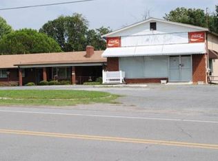 152 Highwayview Rd, Hurt, VA 24563