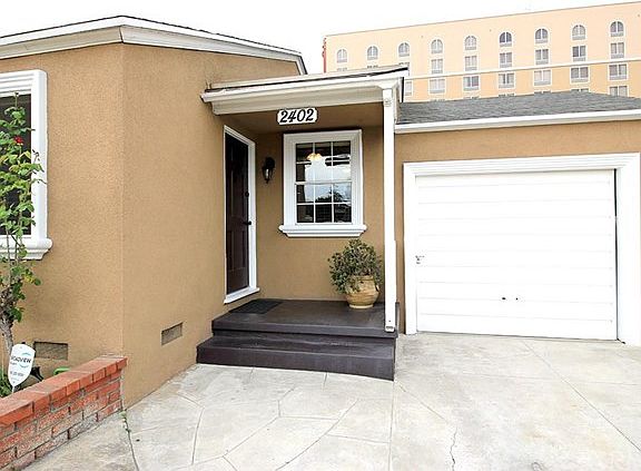5th image of 2402 W Havenbrook St